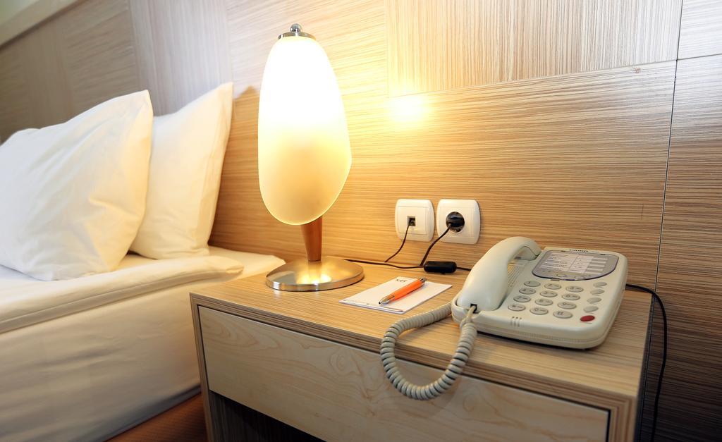 King Hotel Cankaya Ankara Room photo